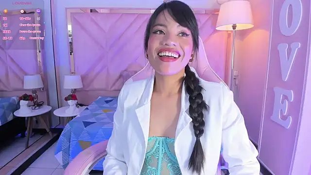 anyjones  online show from October 12, 4:04 am