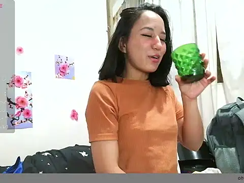 Natzu Choi online show from February 24, 3:27 am