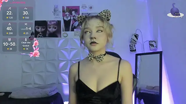 JuliethMoss online show from October 27, 8:58 pm