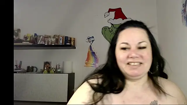 andreea2011 online show from January 14, 7:13 am