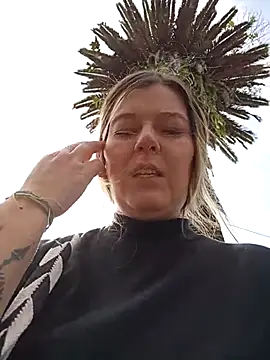 Fernandar2025 online show from December 15, 6:35 pm