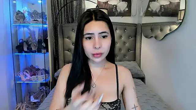 Claudia empress online show from October 16, 9:56 am