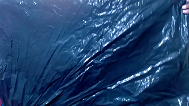 QueenRomaxx1 online show from February 20, 7:15 pm