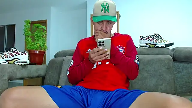 skinny23cm online show from October 10, 1:05 pm