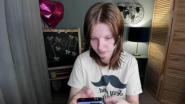 Madelaineses online show from November 9, 9:16 am