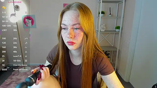 Roxy Sunnny online show from October 7, 9:36 am