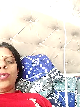 Soniya Roy online show from November 6, 7:03 am