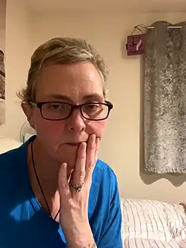 Curvy-Jinx online show from November 30, 9:52 pm