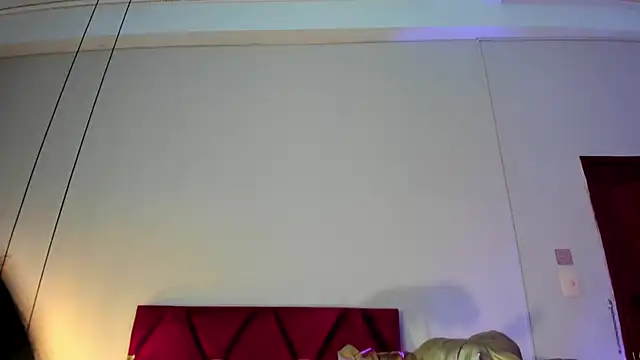 LunaAspen  online show from October 27, 5:52 pm