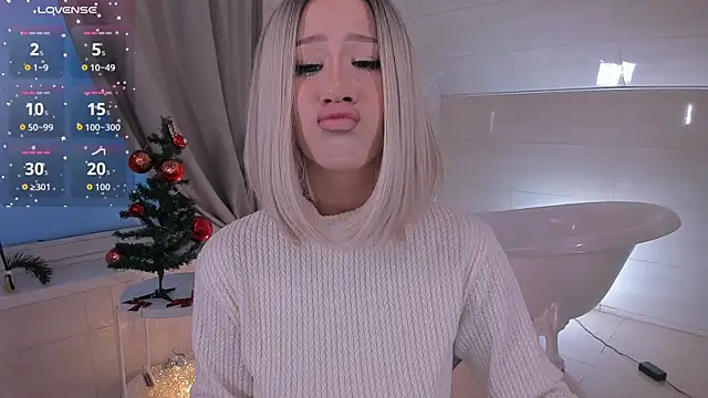 Necucub online show from December 17, 2:38 am