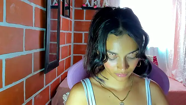 MelanyOconner online show from September 16, 5:54 pm