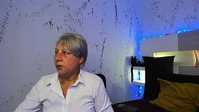 JaddeWalker online show from November 16, 11:43 am