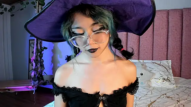 TerumiKitty online show from October 9, 9:19 pm