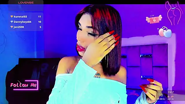 Snapshot of LADY-HOT-SEXY- chatting on October 23, 3:34 am LADY-HOT-SEXY- online show from October 23, 3:34 am