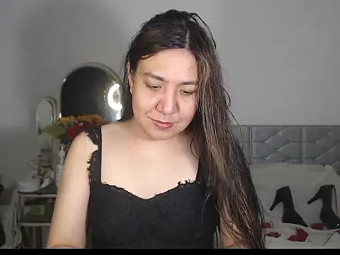 stellahugeX online show from November 15, 2:29 pm