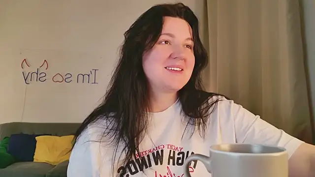 love me  tonight  online show from January 13, 1:00 am