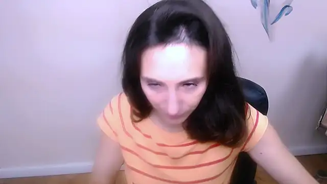 Snapshot of AlissaJersi chatting on October 15, 9:12 am AlissaJersi online show from October 15, 9:12 am