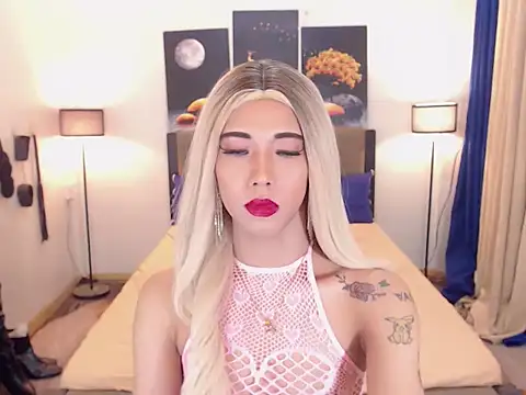 PreciousAmore online show from November 13, 10:47 am