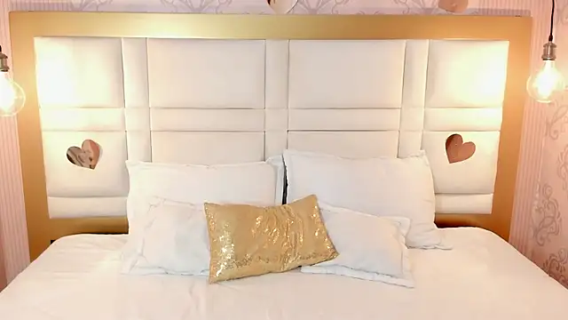 luna hot ass online show from January 6, 7:50 pm