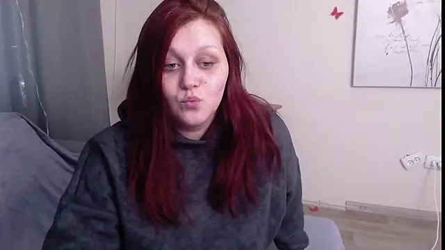 Alisawoods  online show from February 10, 1:36 pm