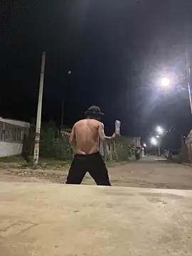 Snapshot of StreetPartyLive chatting on September 13, 6:10 am StreetPartyLive online show from September 13, 6:10 am