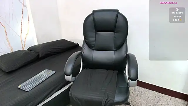 Karla hilton1 online show from October 27, 11:06 am