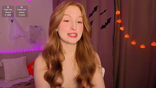 Betty Twinkle online show from October 29, 9:39 pm