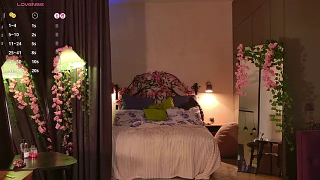 Morvelyn online show from February 19, 10:30 pm