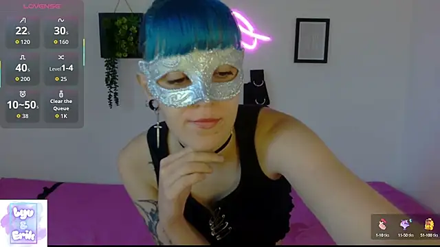 lyv x  online show from October 1, 3:50 pm