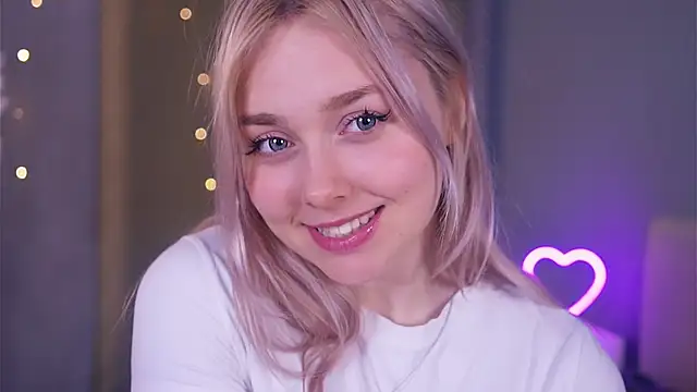 AccaCroyle online show from February 4, 6:33 pm