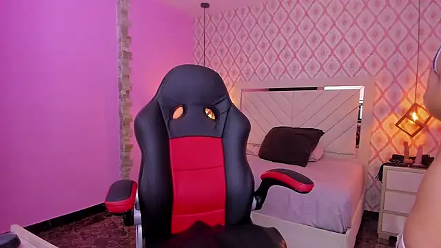 ALANA WATSONN online show from October 14, 12:41 pm