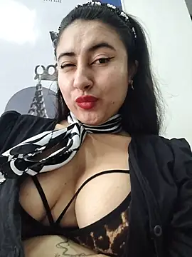 AMATISTA  16 online show from December 3, 12:29 pm