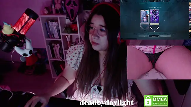 Pink girl0n online show from December 3, 10:01 pm