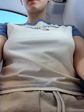 raen001 online show from September 11, 8:14 am