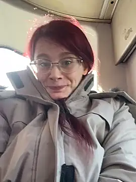 raen001 online show from February 25, 9:19 am