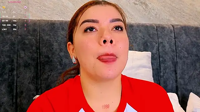 leilapons online show from March 3, 5:08 pm