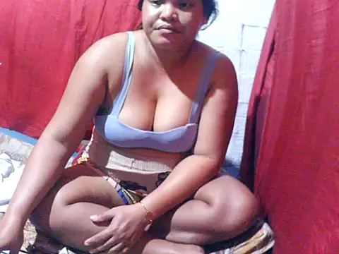 33mango online show from February 3, 6:34 pm