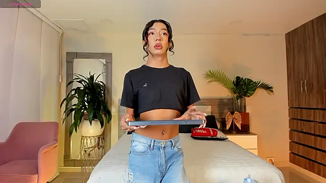 Alaiaguerra online show from March 3, 7:42 pm