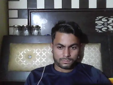 ursdreamperson online show from November 28, 9:56 am