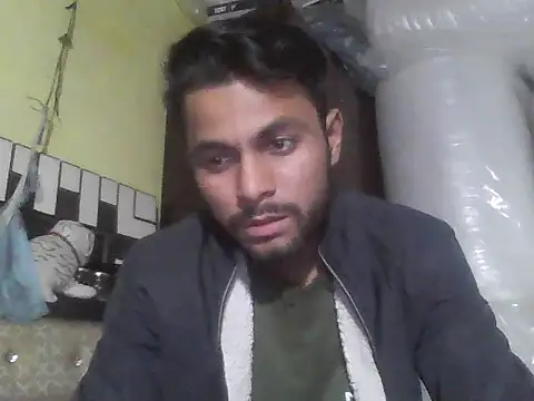 ursdreamperson online show from November 11, 2:14 pm