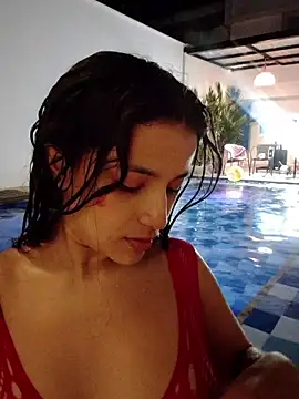 LUNAA    online show from October 23, 4:18 am