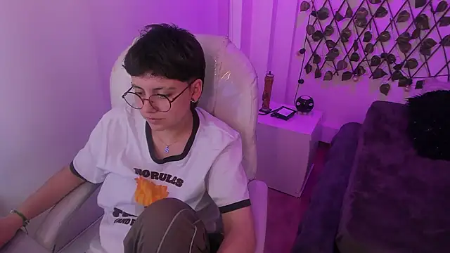 Nathaly ds online show from February 28, 8:52 pm