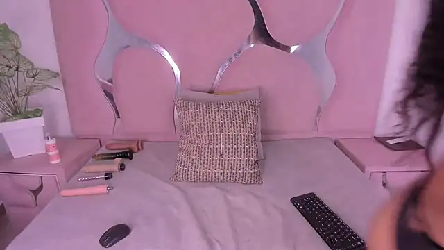 eithanasm online show from November 3, 5:33 am