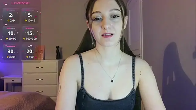 white liillyy online show from April 8, 10:23 pm