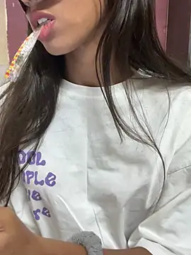 Desire Zoya online show from January 9, 8:13 pm