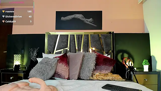 ScarletTorres online show from December 16, 8:15 pm