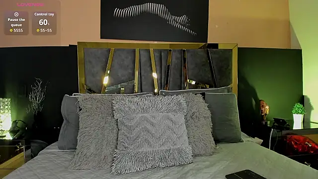 ScarletTorres online show from February 9, 6:43 pm