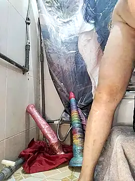 linhlinh xx87 online show from November 25, 6:04 am