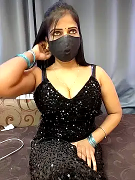 Misss-julli online show from November 24, 8:27 am