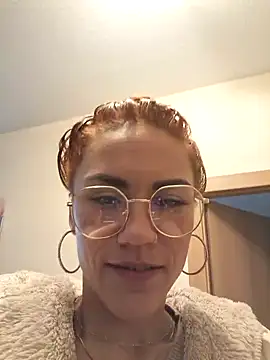 SlimBellaa online show from October 21, 11:14 am